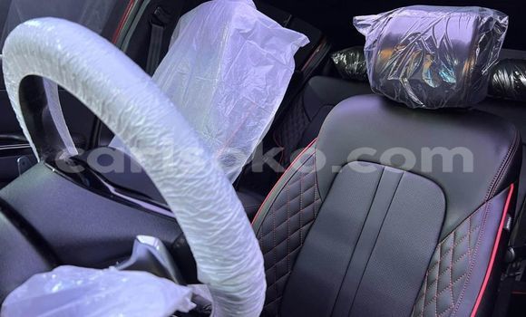 اشتري مستعمل Kia Sportage Rouge سيارة في Kigali في Rwanda اشتري مستعمل Kia Sportage Rouge سيارة في Kigali في Rwanda