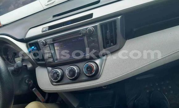 اشتري مستعمل Toyota RAV4 Autre سيارة في Kigali في Rwanda اشتري مستعمل Toyota RAV4 Autre سيارة في Kigali في Rwanda