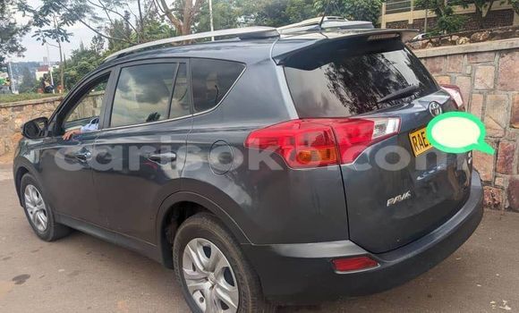 اشتري مستعمل Toyota RAV4 Autre سيارة في Cyangugu في Cyangugu اشتري مستعمل Toyota RAV4 Autre سيارة في Cyangugu في Cyangugu