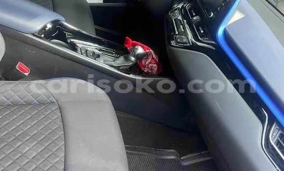 اشتري مستعمل Toyota C-HR Autre سيارة في Kigali في Rwanda اشتري مستعمل Toyota C-HR Autre سيارة في Kigali في Rwanda