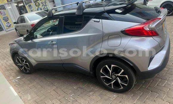 اشتري مستعمل Toyota C-HR Autre سيارة في Kigali في Rwanda اشتري مستعمل Toyota C-HR Autre سيارة في Kigali في Rwanda