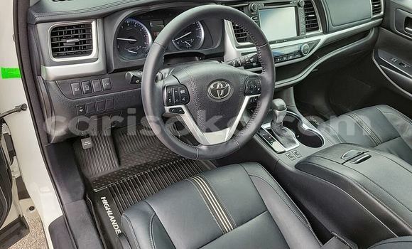 Acheter Occasion Voiture Toyota Highlander Autre à Kigali, Rwanda Acheter Occasion Voiture Toyota Highlander Autre à Kigali, Rwanda