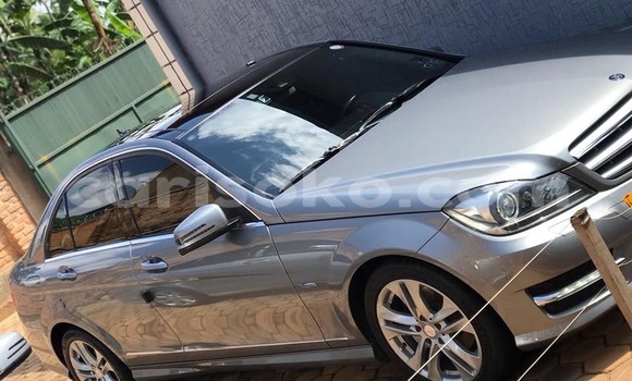 Acheter Occasion Voiture Mercedes-Benz C–Class Autre à Cyangugu, Cyangugu Acheter Occasion Voiture Mercedes-Benz C–Class Autre à Cyangugu, Cyangugu