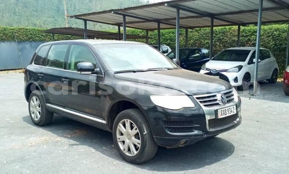Acheter Occasion Voiture Volkswagen Touareg Noir à Cyangugu, Cyangugu Acheter Occasion Voiture Volkswagen Touareg Noir à Cyangugu, Cyangugu