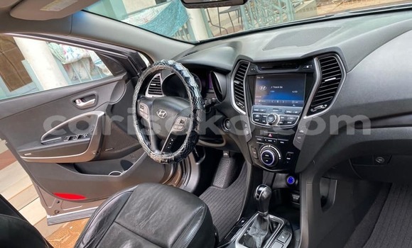 Buy Used Hyundai Santa Fe Other Car in Gasarenda in Rwanda Buy Used Hyundai Santa Fe Other Car in Gasarenda in Rwanda