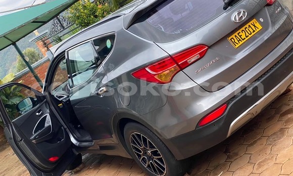 Buy Used Hyundai Santa Fe Other Car in Gasarenda in Rwanda Buy Used Hyundai Santa Fe Other Car in Gasarenda in Rwanda