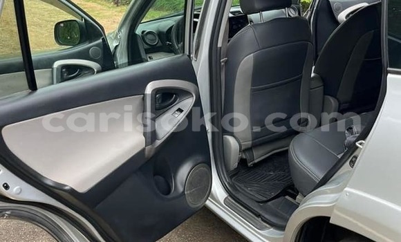 اشتري مستعمل Toyota RAV4 Autre سيارة في Byumba في Byumba اشتري مستعمل Toyota RAV4 Autre سيارة في Byumba في Byumba