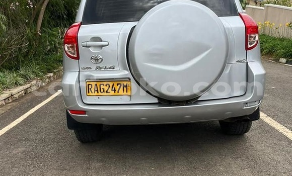 اشتري مستعمل Toyota RAV4 Autre سيارة في Byumba في Byumba اشتري مستعمل Toyota RAV4 Autre سيارة في Byumba في Byumba