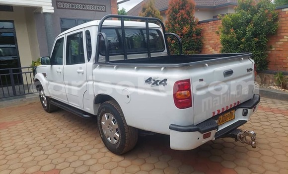 Acheter Occasion Voiture Toyota Pickup Blanc à Cyangugu, Cyangugu Acheter Occasion Voiture Toyota Pickup Blanc à Cyangugu, Cyangugu