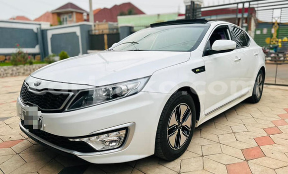 Acheter Occasion Voiture Kia K5 Blanc à Byumba, Byumba Acheter Occasion Voiture Kia K5 Blanc à Byumba, Byumba