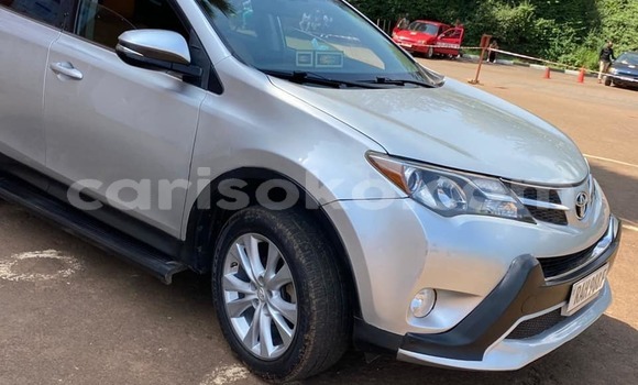 اشتري مستعمل Toyota RAV4 Autre سيارة في Cyangugu في Cyangugu اشتري مستعمل Toyota RAV4 Autre سيارة في Cyangugu في Cyangugu