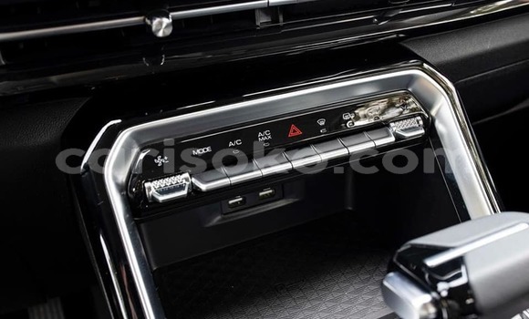 اشتري مستعمل Toyota Fortuner Noir سيارة في Gasarenda في Rwanda اشتري مستعمل Toyota Fortuner Noir سيارة في Gasarenda في Rwanda