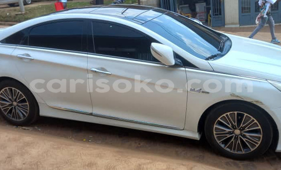 Acheter Occasion Voiture Hyundai Sonata Blanc à Cyangugu, Cyangugu Acheter Occasion Voiture Hyundai Sonata Blanc à Cyangugu, Cyangugu