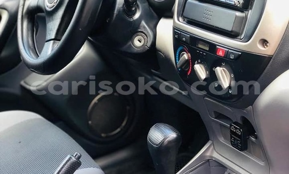 Sayi Na hannu Toyota RAV4 Autre Mota in Byumba a Byumba Sayi Na hannu Toyota RAV4 Autre Mota in Byumba a Byumba