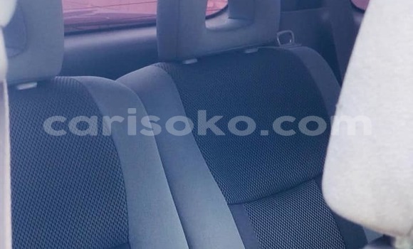 Sayi Na hannu Toyota RAV4 Autre Mota in Byumba a Byumba Sayi Na hannu Toyota RAV4 Autre Mota in Byumba a Byumba