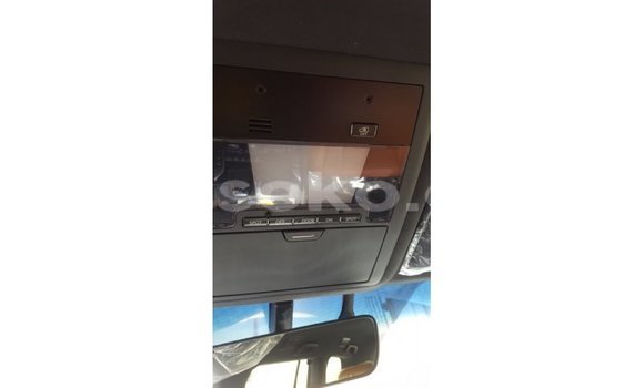 Acheter Import Voiture Toyota Land Cruiser Noir à Import - Dubai, Rwanda Acheter Import Voiture Toyota Land Cruiser Noir à Import - Dubai, Rwanda