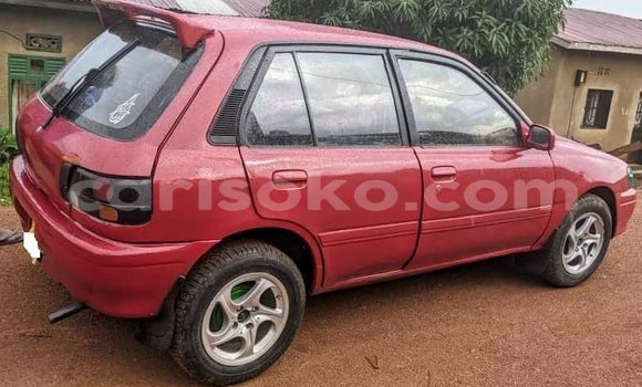 اشتري مستعمل Toyota Starlet Rouge سيارة في Gasarenda في Rwanda اشتري مستعمل Toyota Starlet Rouge سيارة في Gasarenda في Rwanda