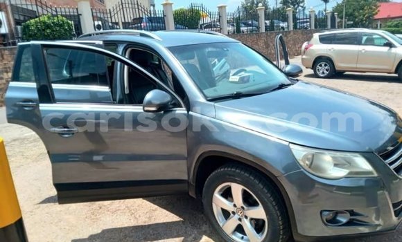 اشتري مستعمل Volkswagen Tiguan Autre سيارة في Byumba في Byumba اشتري مستعمل Volkswagen Tiguan Autre سيارة في Byumba في Byumba