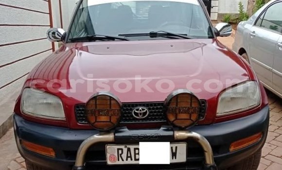 اشتري مستعمل Toyota RAV4 Rouge سيارة في Cyangugu في Cyangugu اشتري مستعمل Toyota RAV4 Rouge سيارة في Cyangugu في Cyangugu