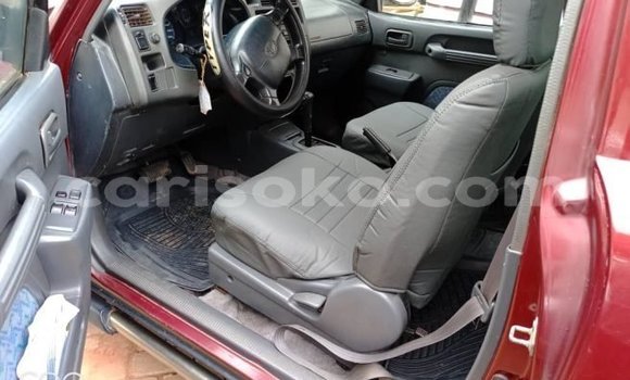اشتري مستعمل Toyota RAV4 Rouge سيارة في Cyangugu في Cyangugu اشتري مستعمل Toyota RAV4 Rouge سيارة في Cyangugu في Cyangugu