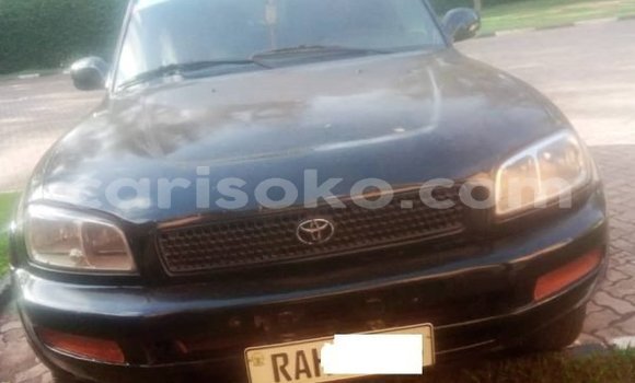 اشتري مستعمل Toyota RAV4 Noir سيارة في Cyangugu في Cyangugu اشتري مستعمل Toyota RAV4 Noir سيارة في Cyangugu في Cyangugu
