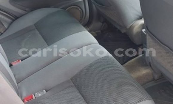 اشتري مستعمل Toyota RAV4 Autre سيارة في Cyangugu في Cyangugu اشتري مستعمل Toyota RAV4 Autre سيارة في Cyangugu في Cyangugu