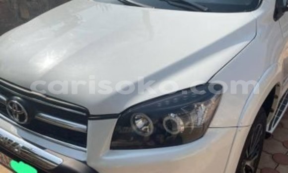 اشتري مستعمل Toyota RAV4 Blanc سيارة في Gicumbi في Rwanda اشتري مستعمل Toyota RAV4 Blanc سيارة في Gicumbi في Rwanda