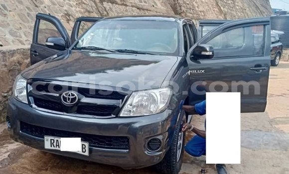 اشتري مستعمل Toyota Hilux Noir سيارة في Byumba في Byumba اشتري مستعمل Toyota Hilux Noir سيارة في Byumba في Byumba