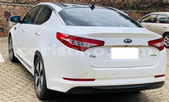 Acheter Occasion Voiture Kia K5 Blanc à Butare, Butare Acheter Occasion Voiture Kia K5 Blanc à Butare, Butare