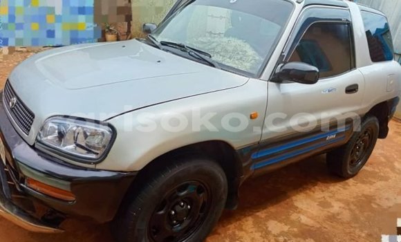 اشتري مستعمل Toyota RAV4 Autre سيارة في Byumba في Byumba اشتري مستعمل Toyota RAV4 Autre سيارة في Byumba في Byumba