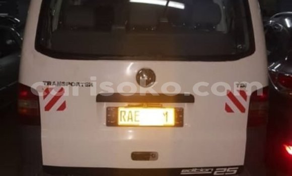 اشتري مستعمل Volkswagen Transporter Blanc سيارة في Gasarenda في Rwanda اشتري مستعمل Volkswagen Transporter Blanc سيارة في Gasarenda في Rwanda