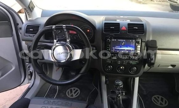اشتري مستعمل Volkswagen Golf Autre سيارة في Gasarenda في Rwanda اشتري مستعمل Volkswagen Golf Autre سيارة في Gasarenda في Rwanda