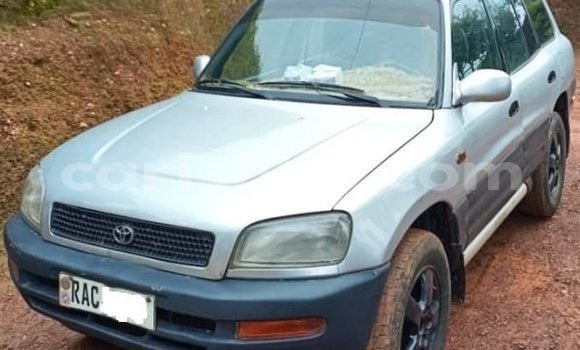 اشتري مستعمل Toyota RAV4 Autre سيارة في Cyangugu في Cyangugu اشتري مستعمل Toyota RAV4 Autre سيارة في Cyangugu في Cyangugu