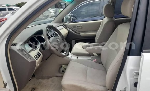 اشتري مستعمل Toyota Highlander Blanc سيارة في Byumba في Byumba اشتري مستعمل Toyota Highlander Blanc سيارة في Byumba في Byumba