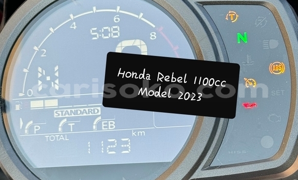 Acheter Occasion Moto Honda Rebel Rouge à Kigali, Rwanda Acheter Occasion Moto Honda Rebel Rouge à Kigali, Rwanda