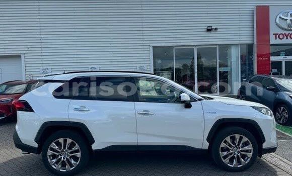 Acheter Occasion Voiture Toyota RAV4 Autre à Gasarenda, Rwanda Acheter Occasion Voiture Toyota RAV4 Autre à Gasarenda, Rwanda