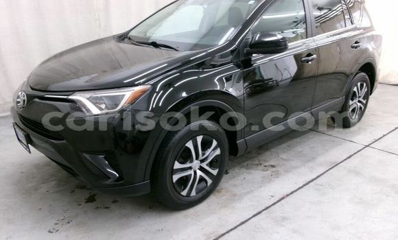 Acheter Occasion Voiture Toyota RAV4 Noir à Kigali, Rwanda Acheter Occasion Voiture Toyota RAV4 Noir à Kigali, Rwanda