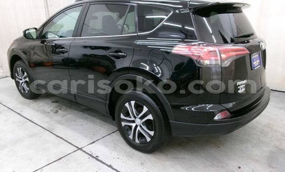 Acheter Occasion Voiture Toyota RAV4 Noir à Kigali, Rwanda Acheter Occasion Voiture Toyota RAV4 Noir à Kigali, Rwanda