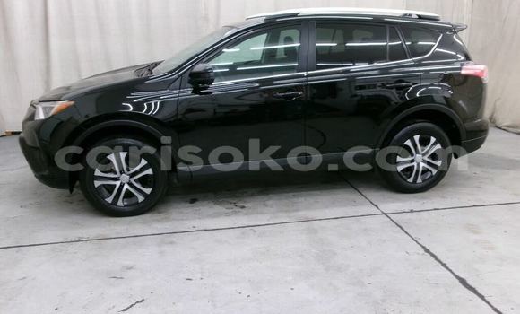 Acheter Occasion Voiture Toyota RAV4 Noir à Kigali, Rwanda Acheter Occasion Voiture Toyota RAV4 Noir à Kigali, Rwanda