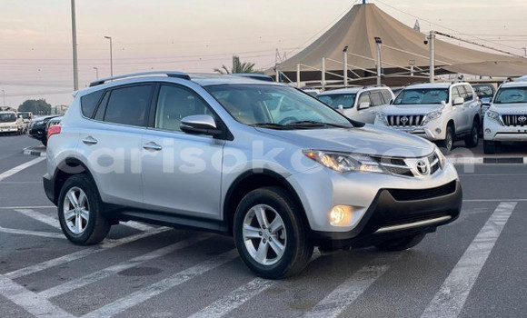 Sayi Na hannu Toyota RAV4 Gris Mota in Karongi a Rwanda Sayi Na hannu Toyota RAV4 Gris Mota in Karongi a Rwanda