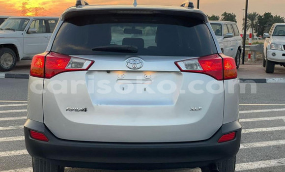 Sayi Na hannu Toyota RAV4 Gris Mota in Karongi a Rwanda Sayi Na hannu Toyota RAV4 Gris Mota in Karongi a Rwanda
