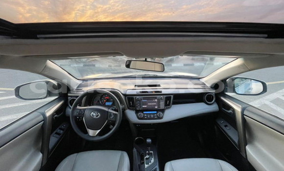 Sayi Na hannu Toyota RAV4 Gris Mota in Karongi a Rwanda Sayi Na hannu Toyota RAV4 Gris Mota in Karongi a Rwanda