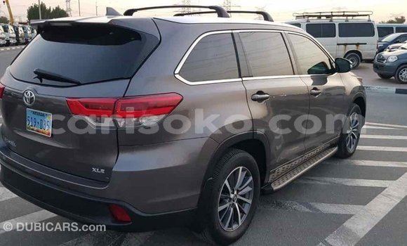 اشتري Imported Toyota Highlander Autre سيارة في Import - Dubai في Rwanda اشتري Imported Toyota Highlander Autre سيارة في Import - Dubai في Rwanda
