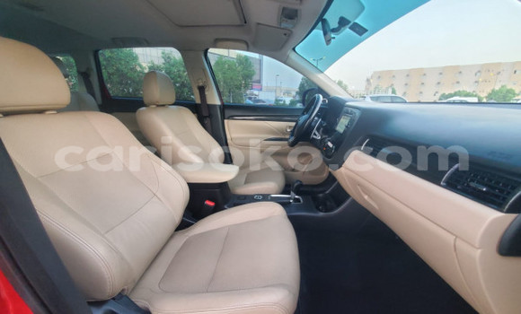 اشتري مستعمل Mitsubishi Outlander Rouge سيارة في Kigali في Rwanda اشتري مستعمل Mitsubishi Outlander Rouge سيارة في Kigali في Rwanda