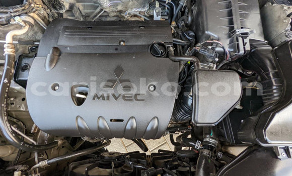 Sayi Na hannu Mitsubishi Outlander Autre Mota in Kigali a Rwanda Sayi Na hannu Mitsubishi Outlander Autre Mota in Kigali a Rwanda