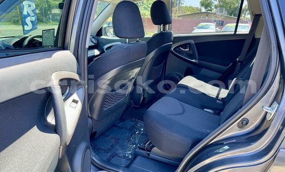 اشتري مستعمل Toyota RAV4 Autre سيارة في Gikongoro في Gikongoro اشتري مستعمل Toyota RAV4 Autre سيارة في Gikongoro في Gikongoro