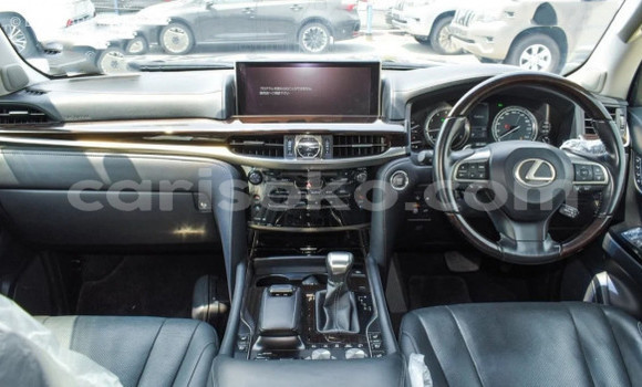 اشتري مستعمل Lexus LX 570 Noir سيارة في Cyangugu في Cyangugu اشتري مستعمل Lexus LX 570 Noir سيارة في Cyangugu في Cyangugu