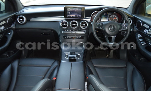 اشتري مستعمل Mercedes-Benz GLC Blanc سيارة في Musanze في Rwanda اشتري مستعمل Mercedes-Benz GLC Blanc سيارة في Musanze في Rwanda