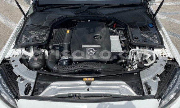 Sayi Na hannu Mercedes-Benz C–Class Blanc Mota in Muhanga a Rwanda Sayi Na hannu Mercedes-Benz C–Class Blanc Mota in Muhanga a Rwanda