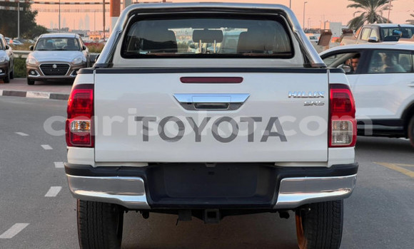 اشتري مستعمل Toyota Hilux Gris سيارة في Kigali في Rwanda اشتري مستعمل Toyota Hilux Gris سيارة في Kigali في Rwanda